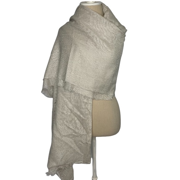 2 H&M knit gold shimmery long pashmina scarf - Picture 3 of 16